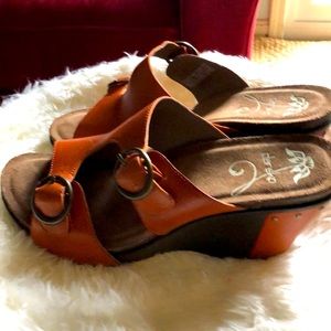 New Dansko Platform Heeled Shoes